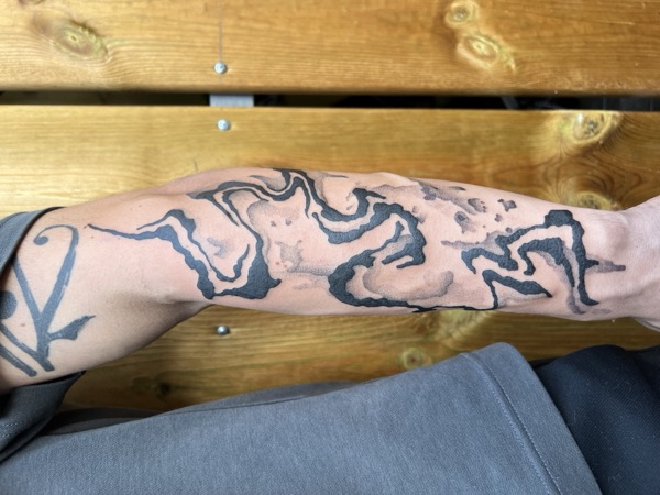Tatouage abstrait